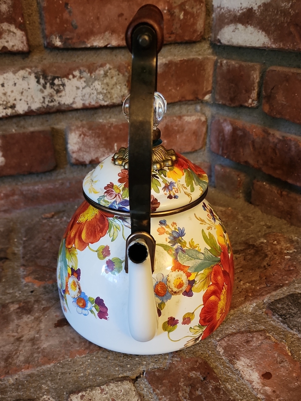MacKenzie-Childs White Flower Market 3 Qt Enamel Tea Kettle - Picture 7 of 9